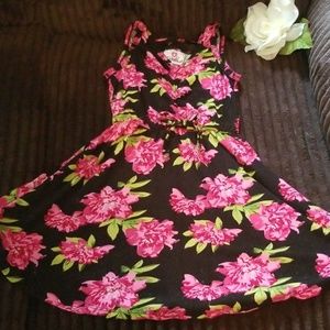 Girls size 5/6 real love floral dress